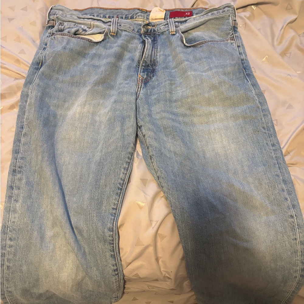 Men's Light Blue Jeans